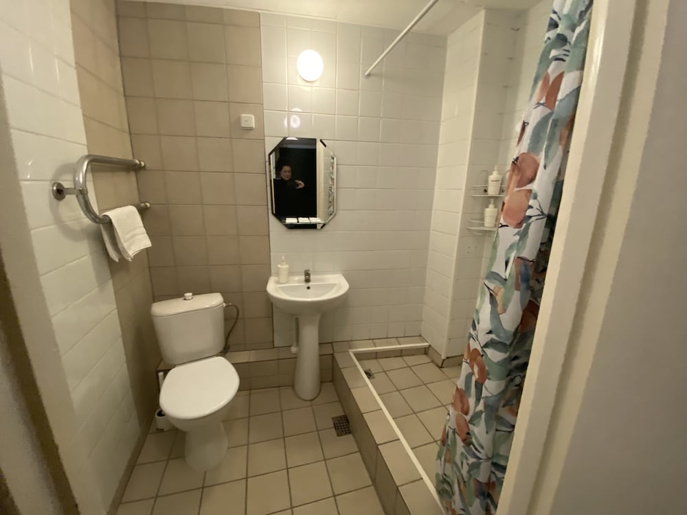 Triple Room, 3 Twin Beds - Photo 3