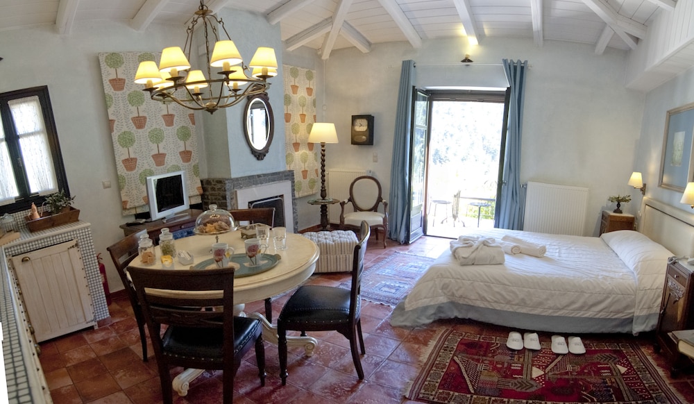 Deluxe Villa (1 space) photo 2