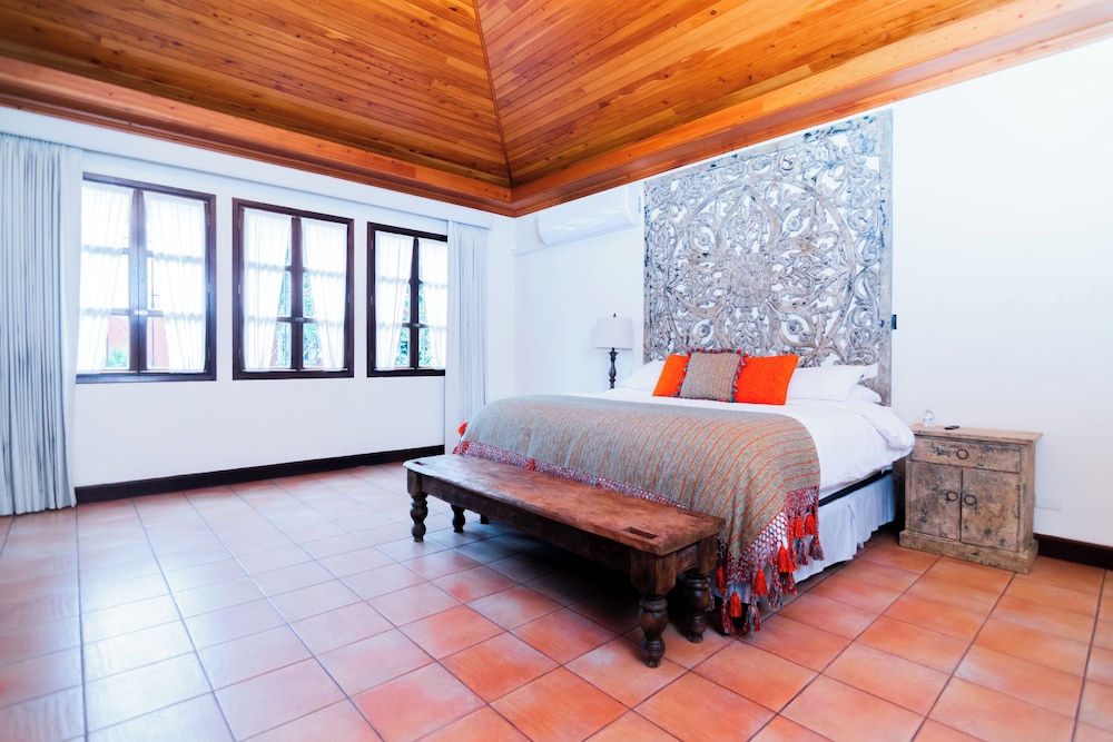 Luxury Room, Garden View photo 2