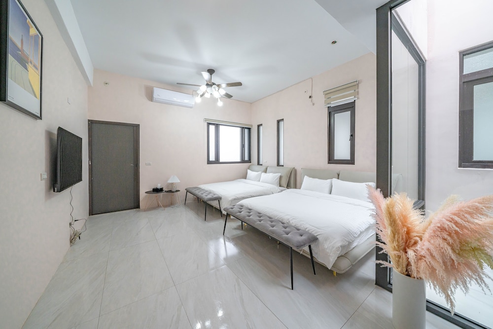 Superior Quadruple Room photo 1
