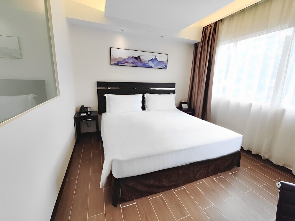Executive Suite photo 1