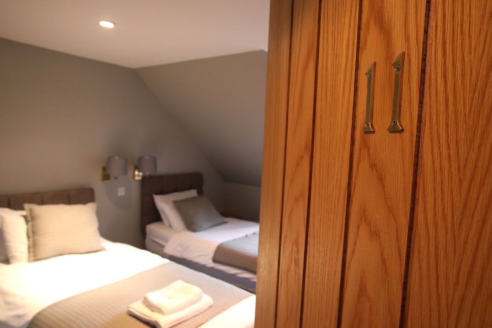 Standard Twin Room photo 3