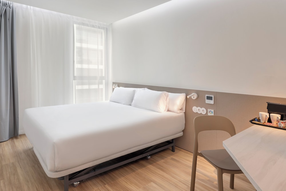 Premium Double Room - Photo 3