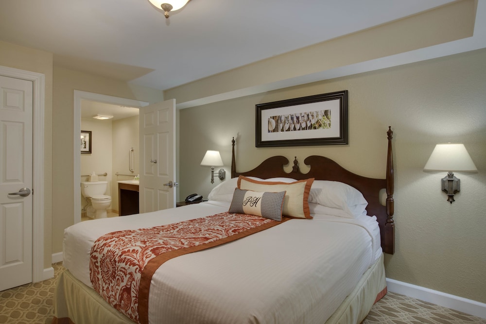 Classic Suite, 2 Bedrooms, Non Smoking photo 3