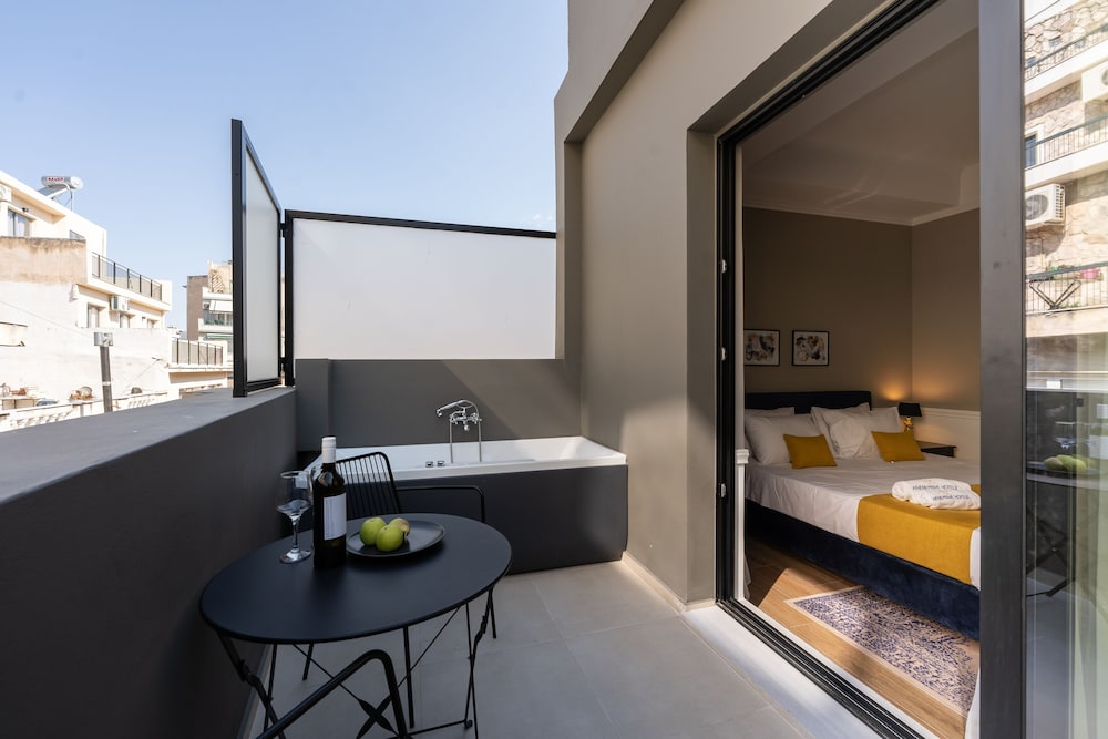 Deluxe Double Room photo 2
