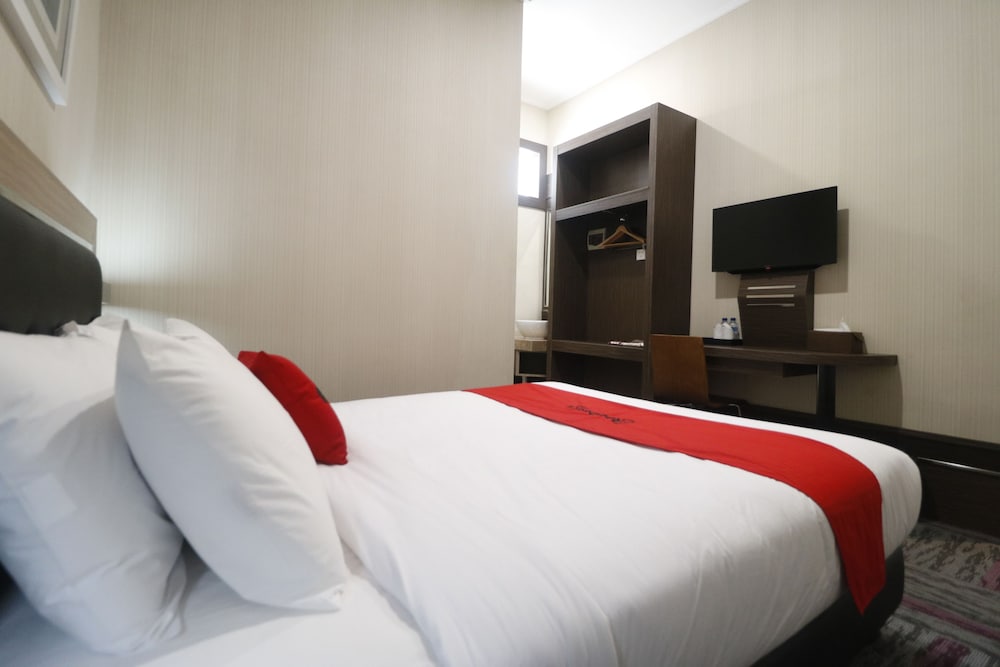 Economy Double Room photo 2