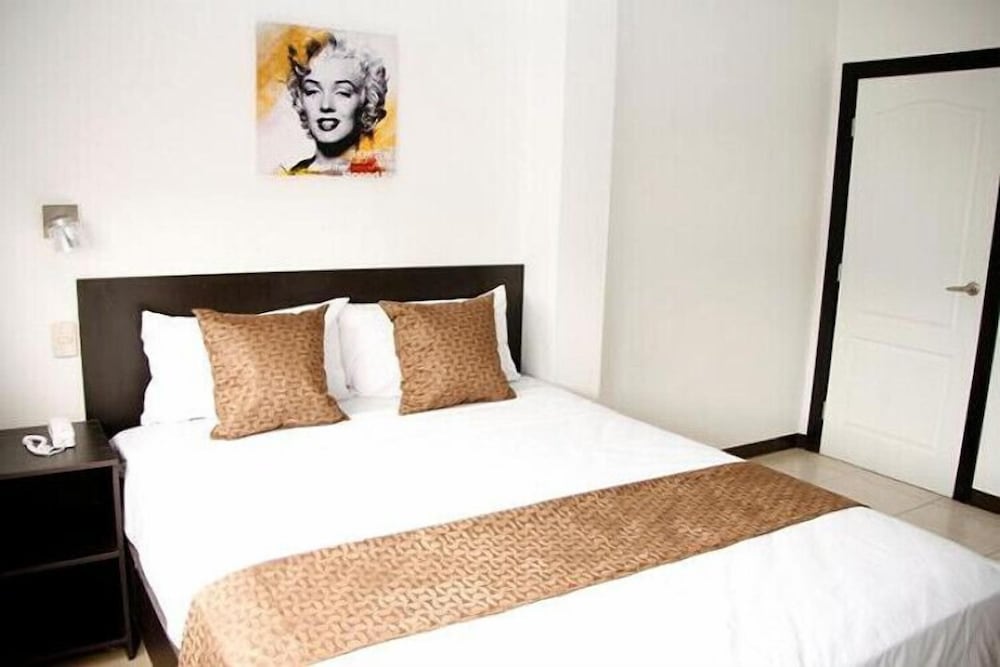 Standard Double Room, 1 Queen Bed, Ensuite photo 1