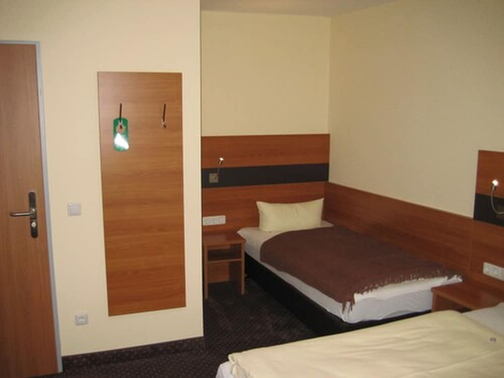 Triple Room photo 2