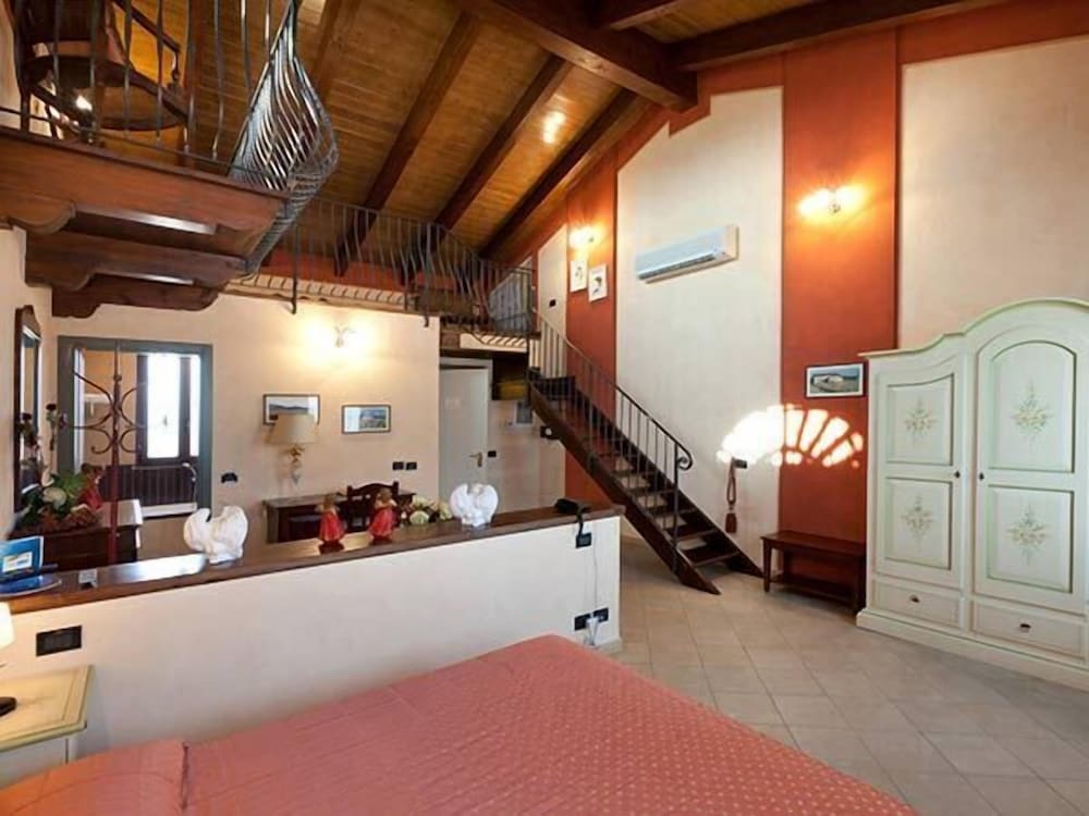 Suite photo 1