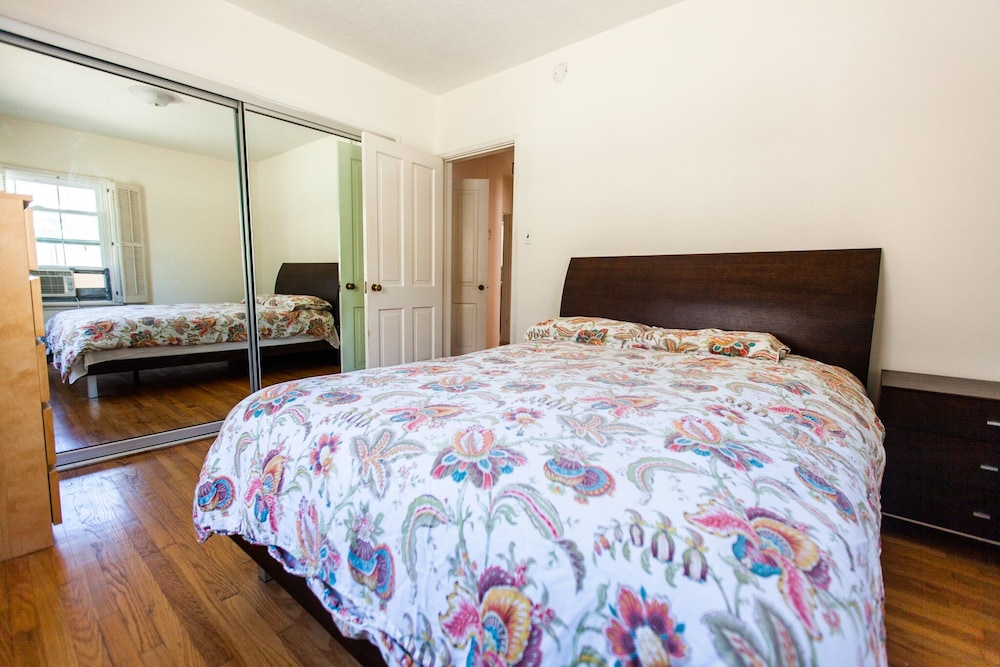 Comfort Apartment, 2 Bedrooms, Kitchen photo 2