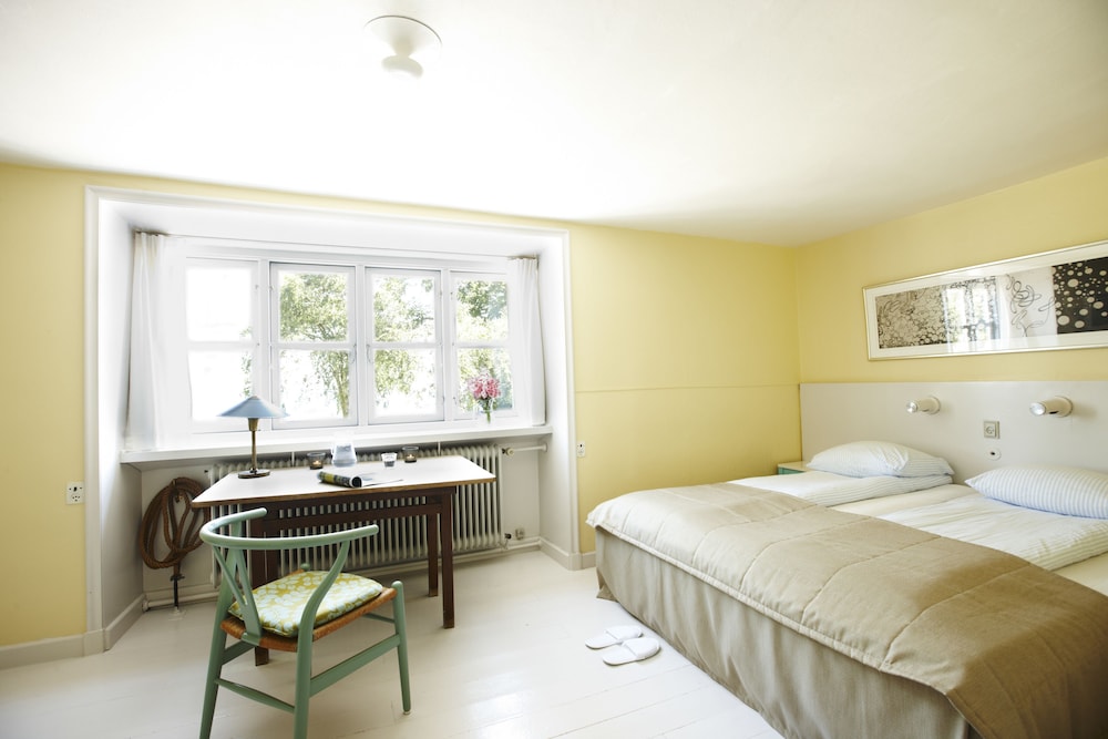 Double Room, Private Bathroom, Sea View photo 1