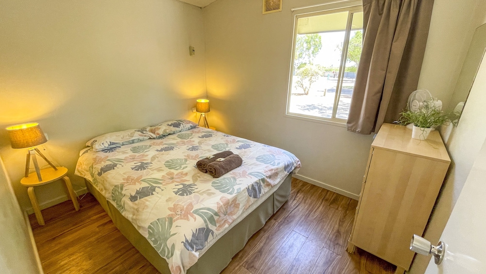 Standard Family Cabin – Shared Bathroom (No Bathroom inside Room) photo 1