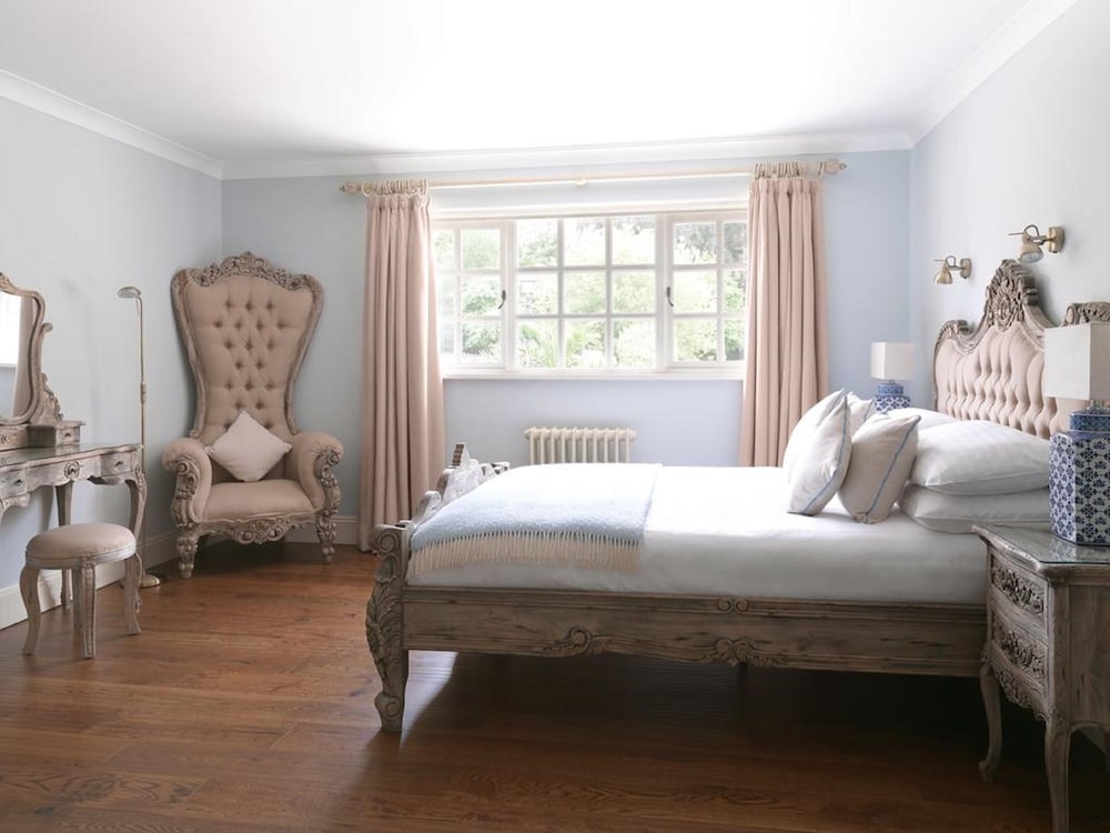 Cottage Deluxe Double ( Dog Friendly on request)