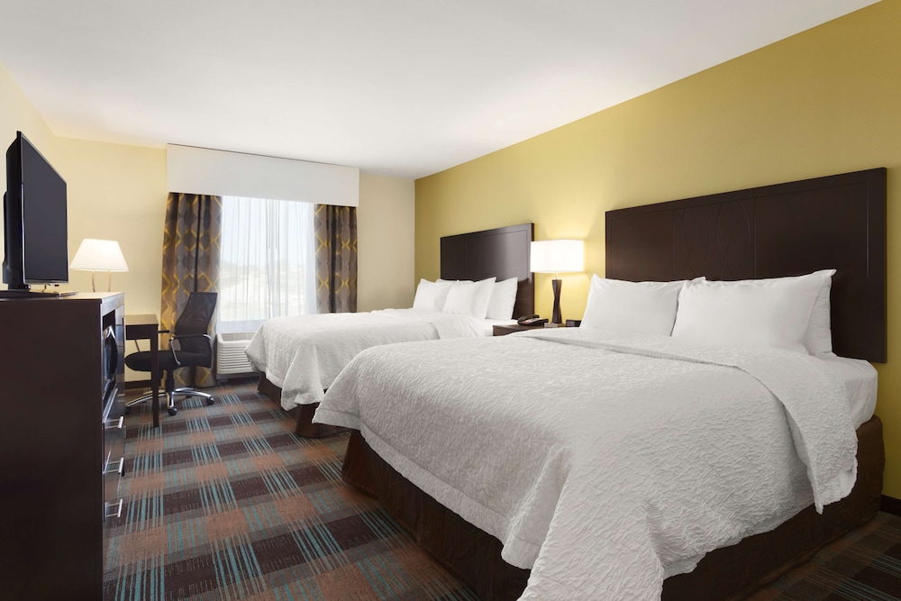 Room, 2 Queen Beds, Refrigerator & Microwave photo 1