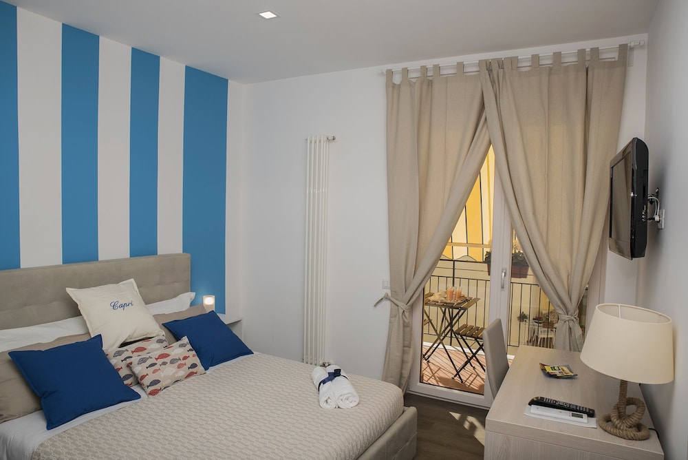 Comfort Double Room, Balcony (Capri)