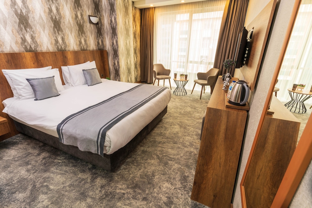 Deluxe Double Room - Photo 2