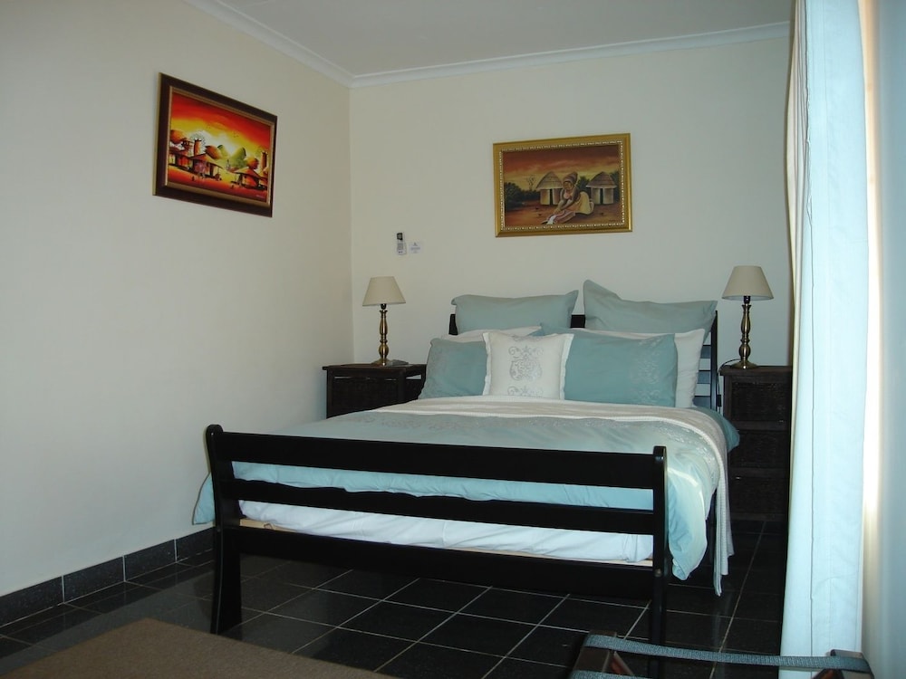 Executive Room photo 2