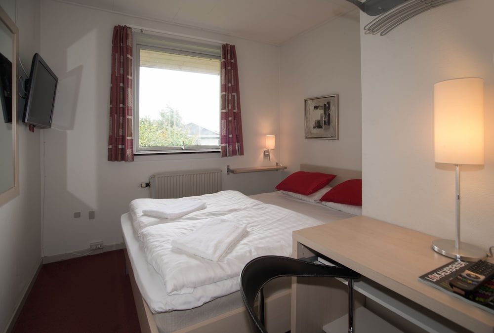 Economy Room photo 2