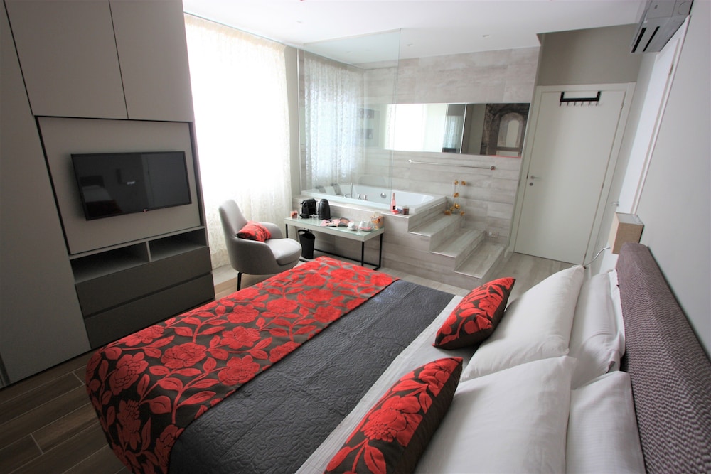 Luxury Room photo 3