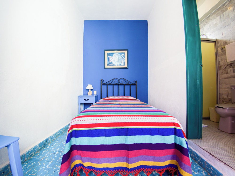 Single Room photo 3