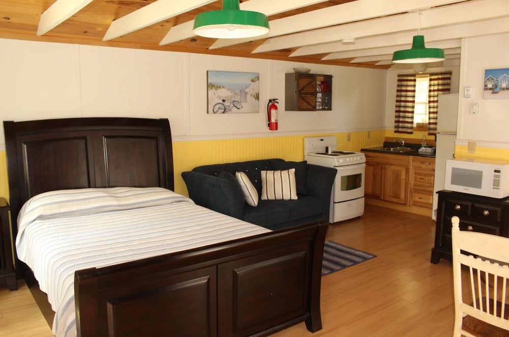 Economy Single Room