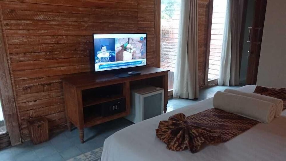 Joglo Duplex Villa, Two Bedrooms, Private Pool photo 2