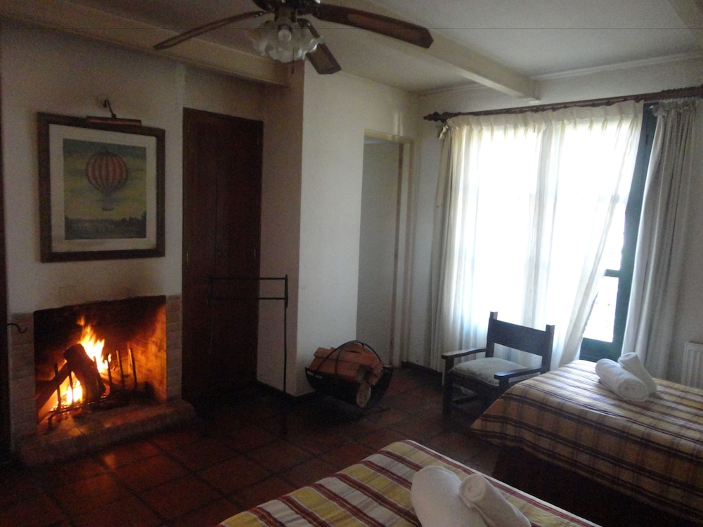 Standard Room photo 2