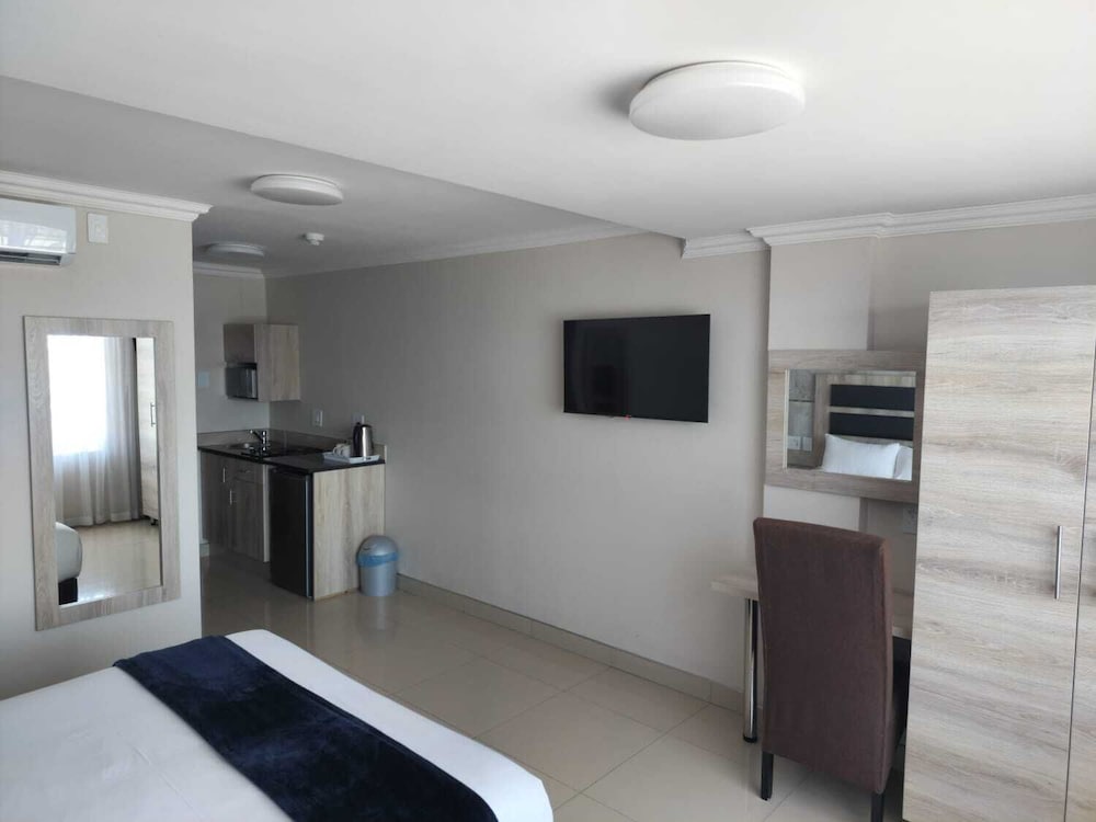Deluxe Single Room photo 3