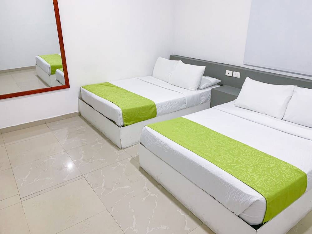 Standard Quadruple Room photo 2