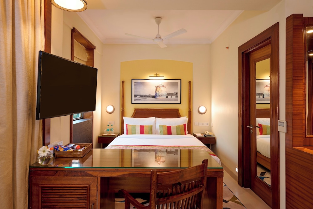 Superior Double Room With Balcony