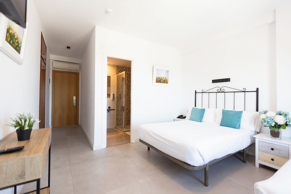 Comfort Triple Room photo 2