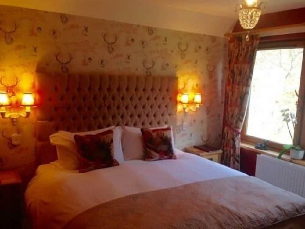 Double Room, Ensuite (Highland Room)