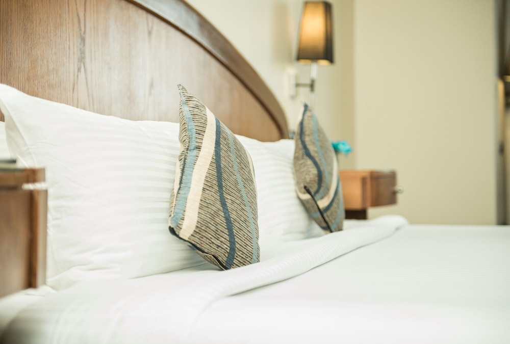 Deluxe Room, City View