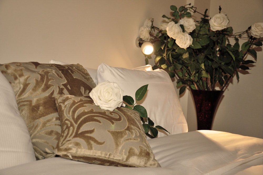 Double or Twin Room Executive - Venice View photo 2