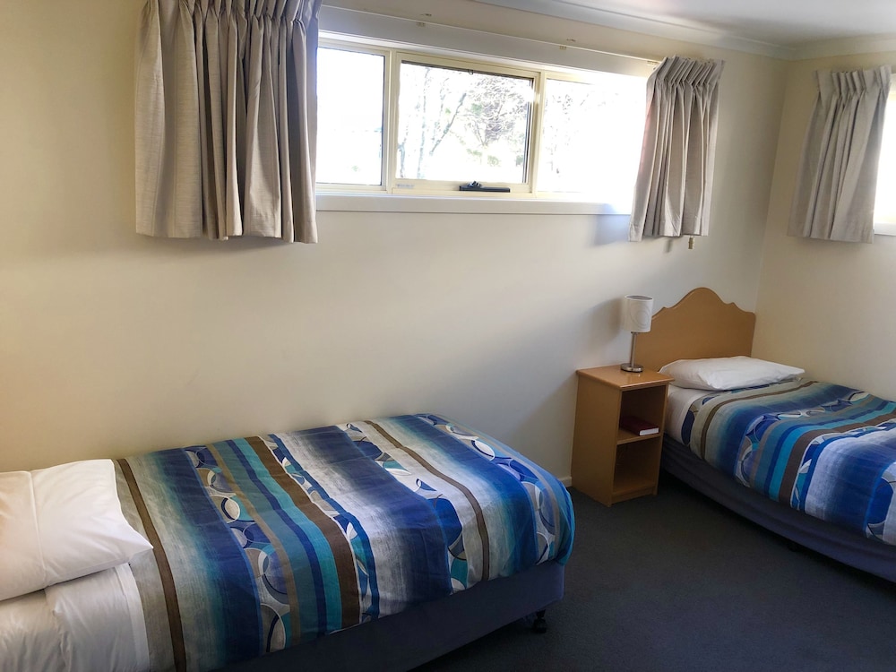 Standard Apartment, 2 Bedrooms, Kitchenette photo 2