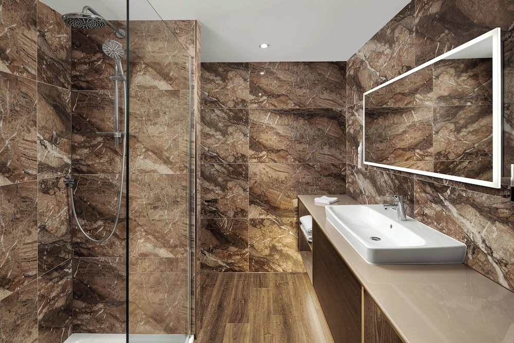 Executive Room, Multiple Beds - Photo 4