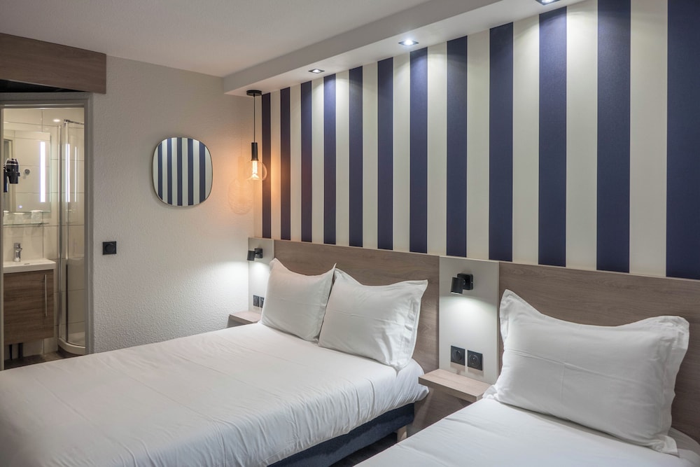 Standard Room, 1 Double Bed - Photo 2