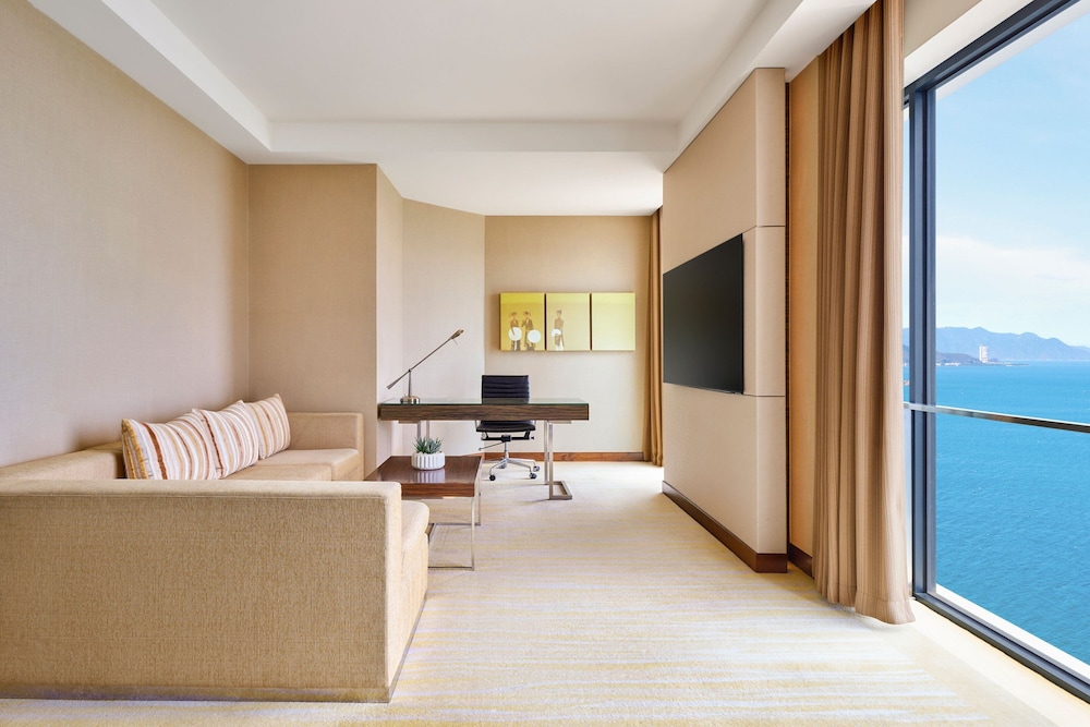 Executive Suite, 1 Bedroom - Photo 10
