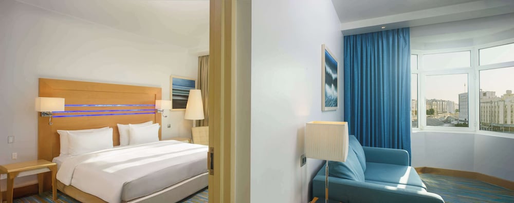 Junior Suite (Lounge Access) - Photo 4