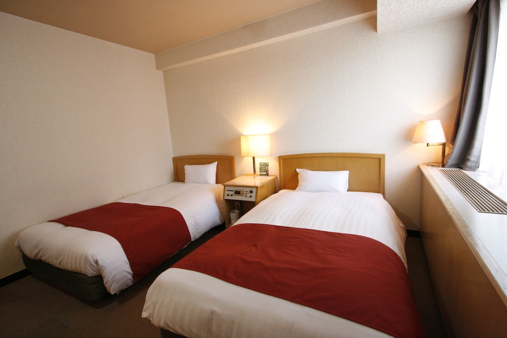 Twin Room, 2 Twin Beds, Non Smoking photo 2