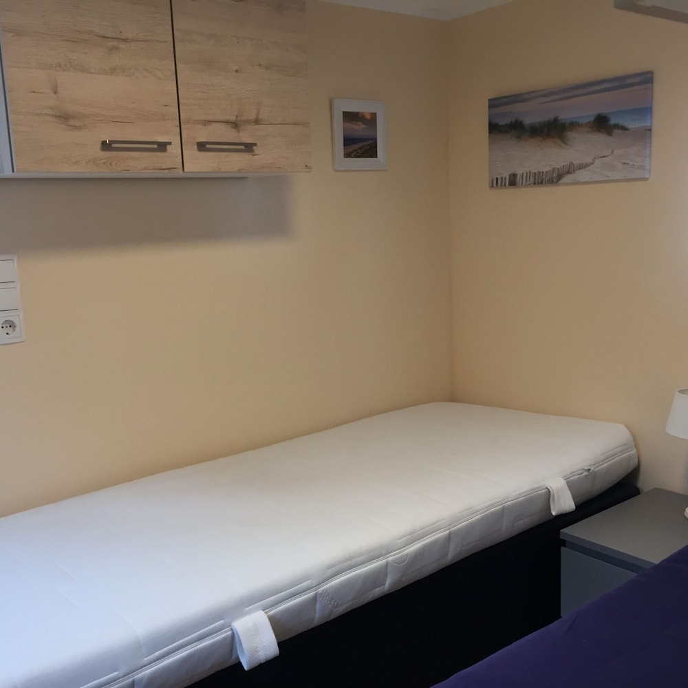 Mobile Home Zander (additional final cleaning fee 50 EUR to be paid at the property) photo 1