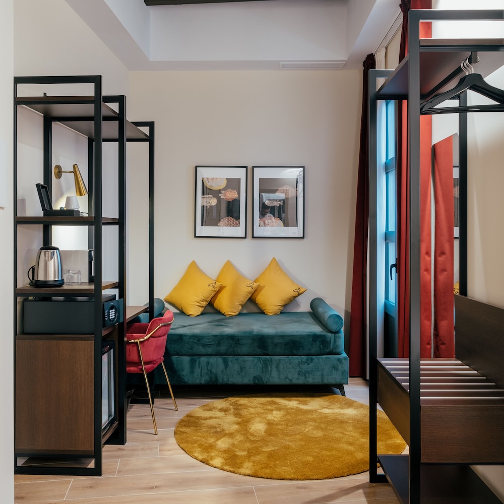Superior Double or Twin Room - Photo 6
