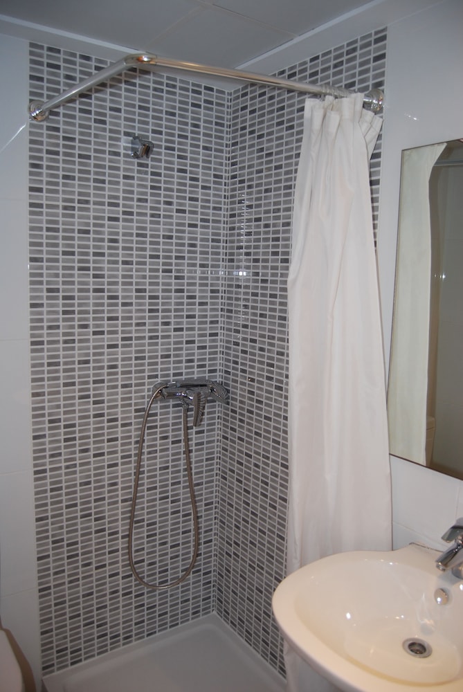 Superior Apartment, 2 Bedrooms, Ground Floor photo 3
