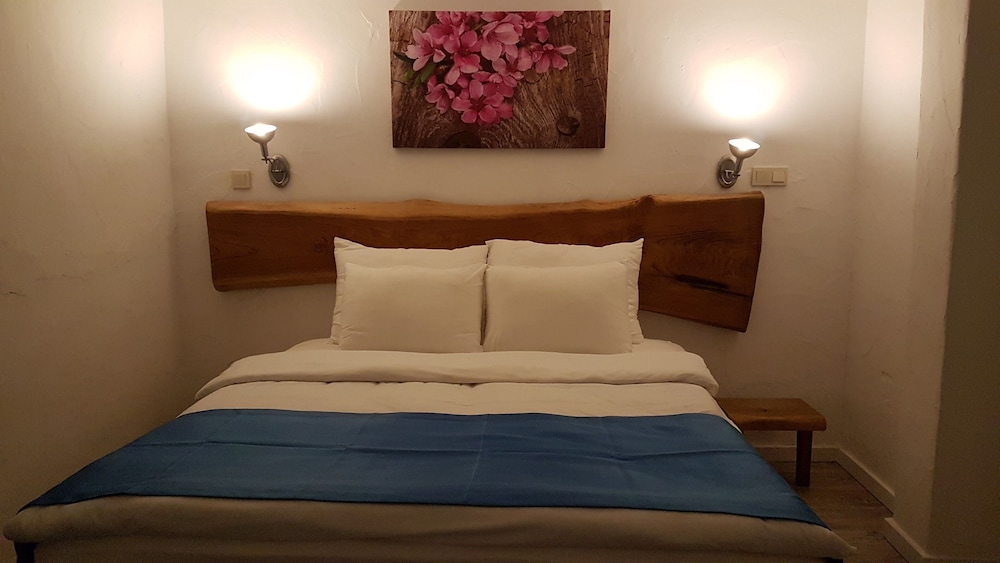 Superior Quadruple Room - Photo 2