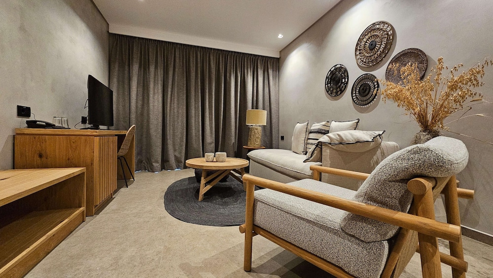 Deluxe Room (Smart Room) - Photo 8