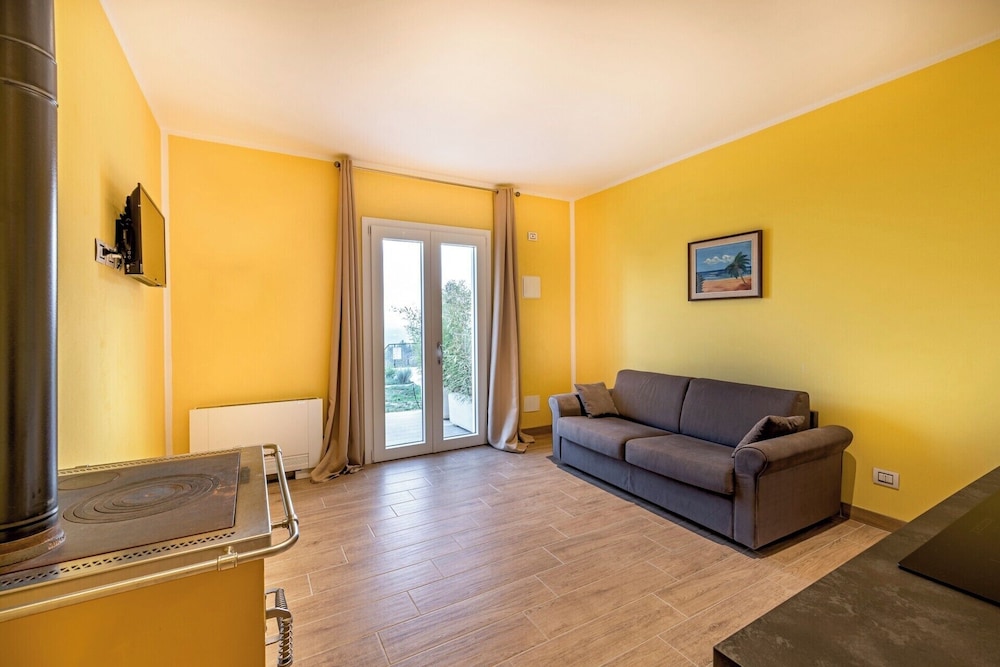 Family Apartment photo 1