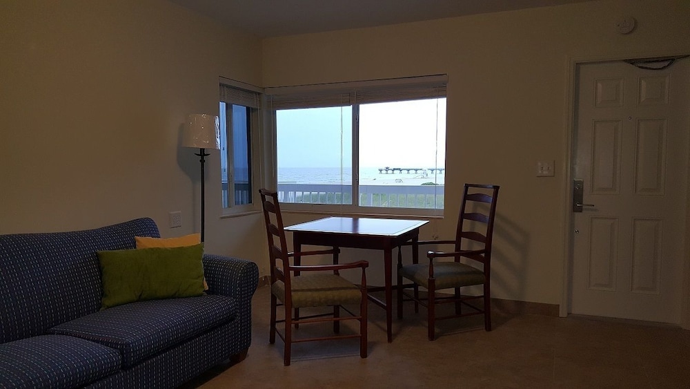 Suite de la Firma, 1 Dormitorio, Cocina, Entresuelo