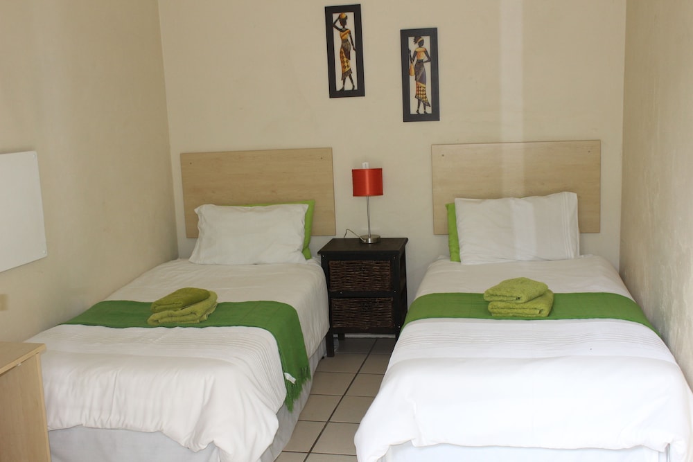 Twin Room (2) photo 1