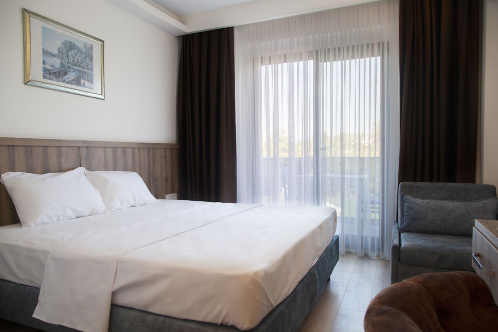 Standard Double Room - Photo 4