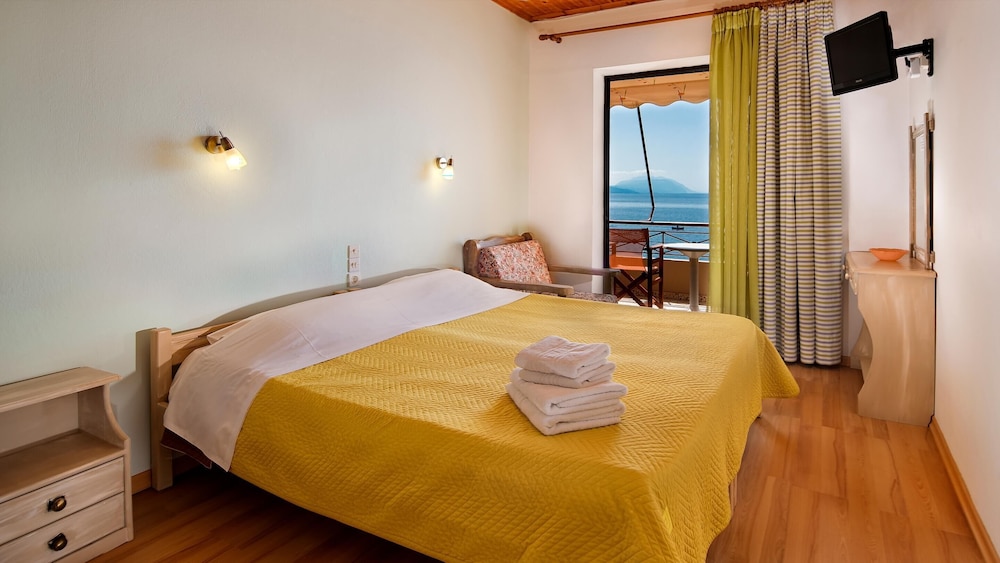 Twin Room, Sea View photo 1
